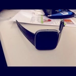 No scratches Fitbit versa 2